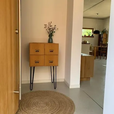 Helle Loftwohnung Mit Grosser Terrasse 아파트 콘스탄츠